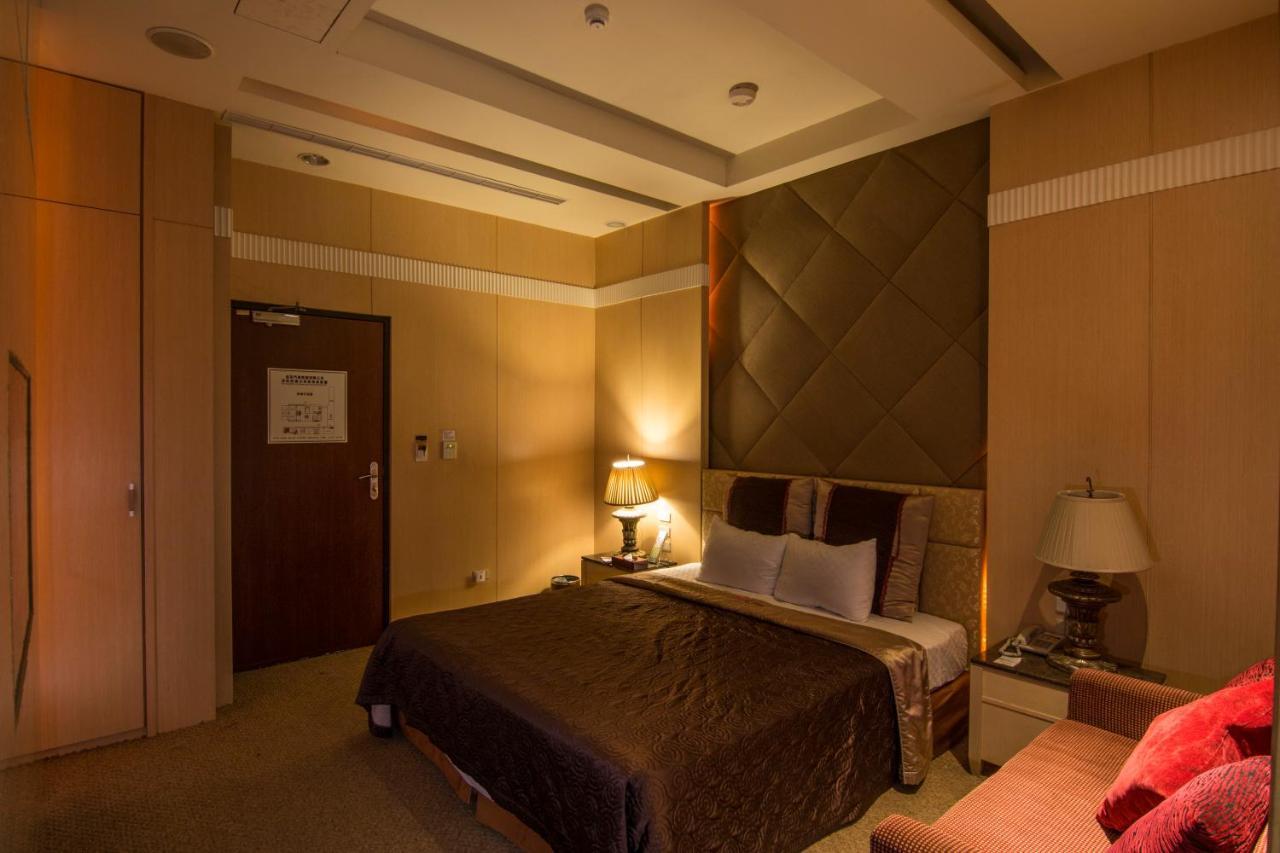 Gold Sand Motel Shulin Eksteriør billede